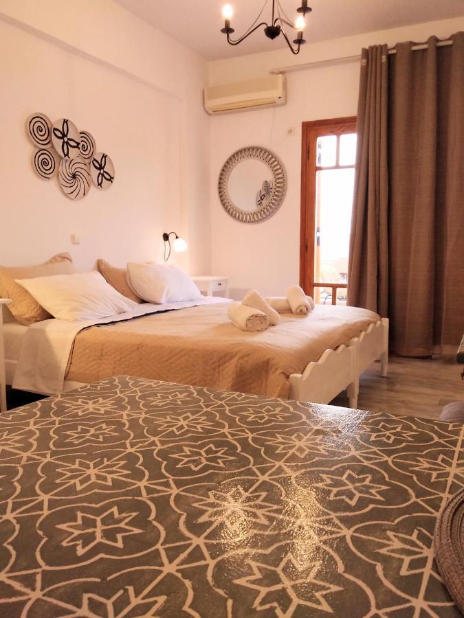 Idomeneas Apartments Сугия Екстериор снимка