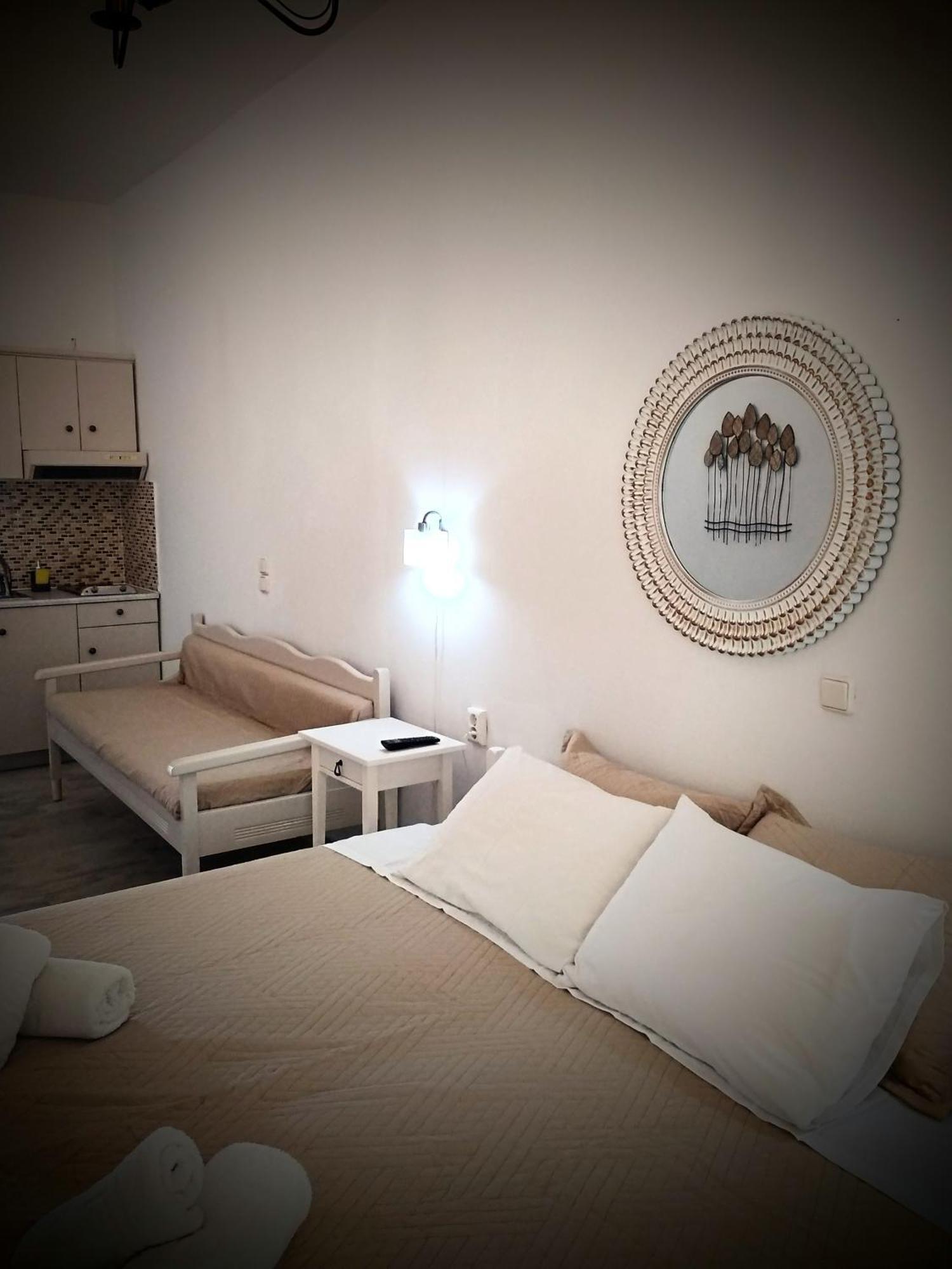 Idomeneas Apartments Сугия Стая снимка