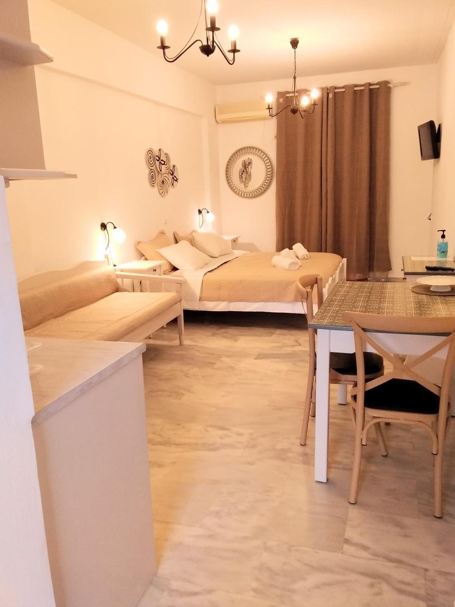 Idomeneas Apartments Сугия Стая снимка