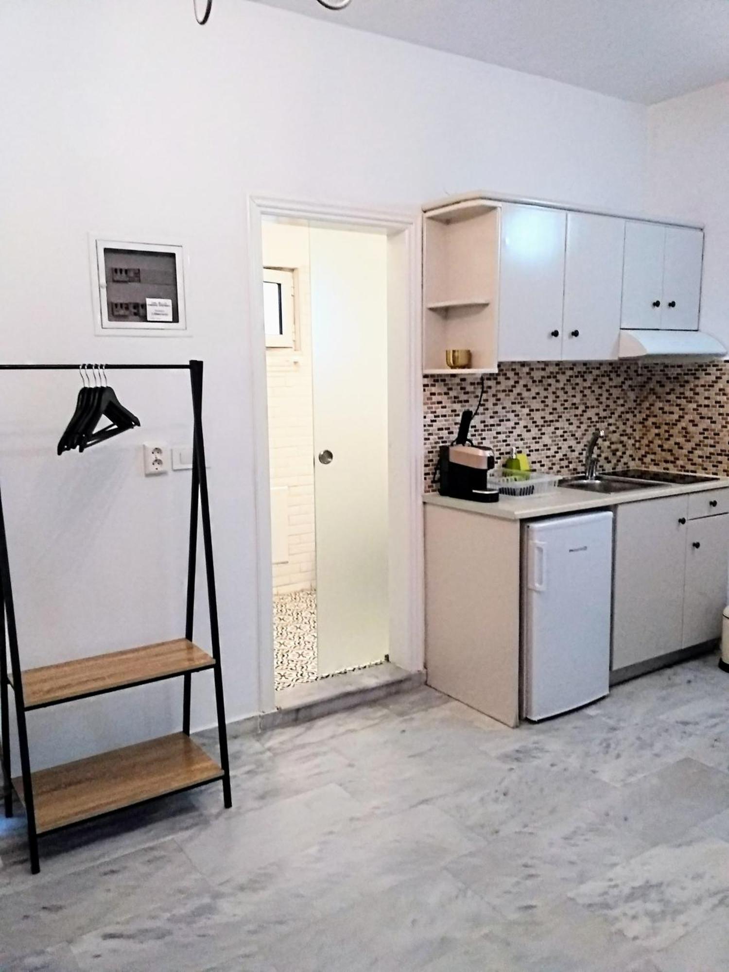 Idomeneas Apartments Сугия Екстериор снимка